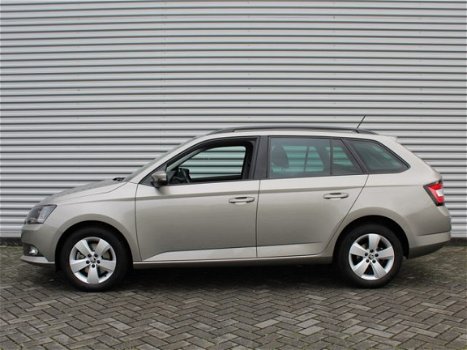 Skoda Fabia Combi - 1.2 TSI Style | Automaat | Cruise | Trekhaak | LM velgen | LED | - 1