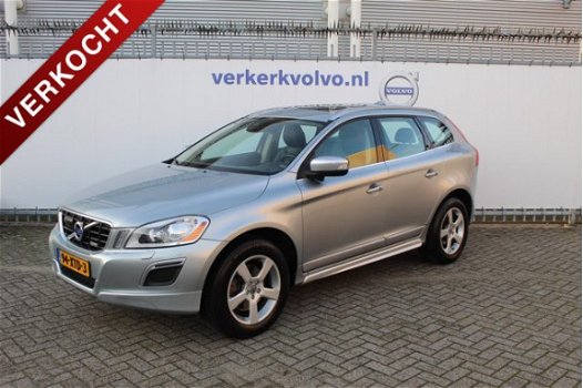 Volvo XC60 - D4 Geartronic R-Design - 1