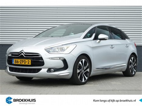 Citroën DS5 - 1.6 THP EAT6 AUTOMAAT So Chic NAVI PANO LEDER LMV CLIMATE CRUISE CHROOM ETC SUPERDELUX - 1