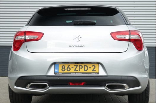 Citroën DS5 - 1.6 THP EAT6 AUTOMAAT So Chic NAVI PANO LEDER LMV CLIMATE CRUISE CHROOM ETC SUPERDELUX - 1