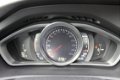 Volvo V40 Cross Country - 2.0 T3 Momentum - 1 - Thumbnail