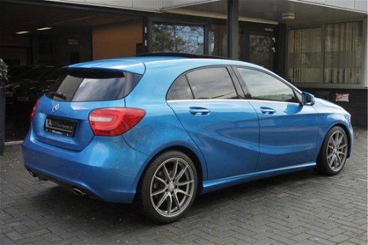 Mercedes-Benz A-klasse - A180 Urban Pano|Navi|Xenon|Camera|PDC Blauw - 1