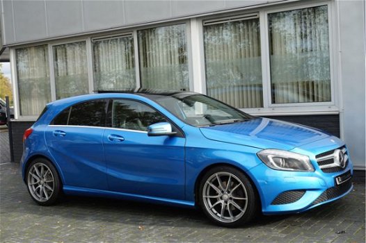 Mercedes-Benz A-klasse - A180 Urban Pano|Navi|Xenon|Camera|PDC Blauw - 1