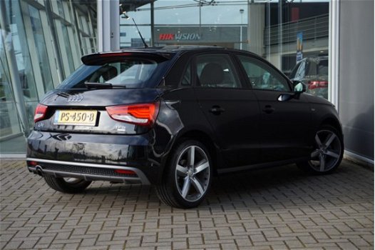 Audi A1 Sportback - 1.0 TFSI 96pk Adrenalin / Cruise control / 17 Inch LM velgen / Airconditioning / - 1