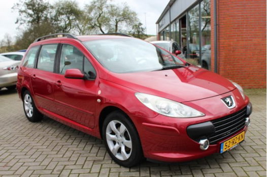 Peugeot 307 Break - 2.0-16V XS | AIRCO | TREKHAAK | VELGEN - 1