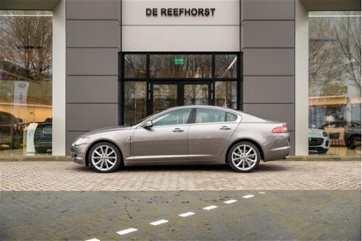 Jaguar XF - 3.0 V6 AUT Premium Luxury - 1