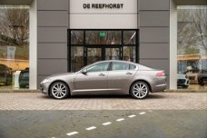 Jaguar XF - 3.0 V6 AUT Premium Luxury