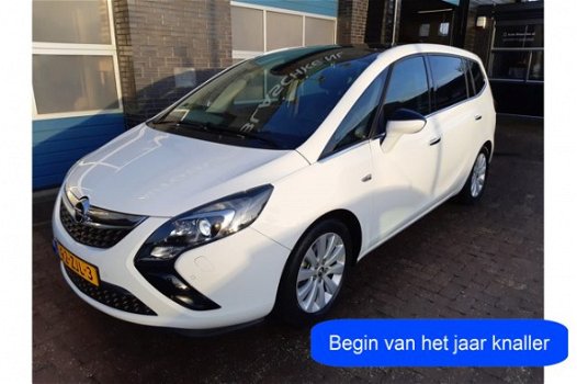 Opel Zafira Tourer - 1.4 Cosmo 7 persoons/Navi/AGR Stoelen/Panoramadak - 1