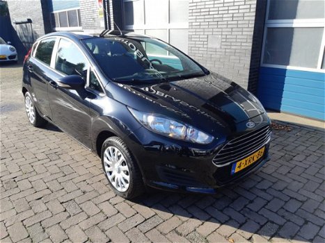 Ford Fiesta - 1.0 81pk Style Airco 5 drs - 1