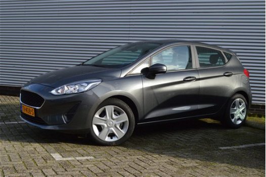 Ford Fiesta - 1.1 Trend *Zeer nette auto* Navi*Airco* Zeeuw & Zeeuw Alphen a/d Rijn - 1