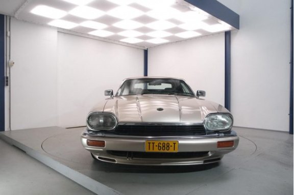 Jaguar XJS - 4.0 Convertible 225PK automaat 6 cilinder SUBLIEME STAAT - Afbeelding 3