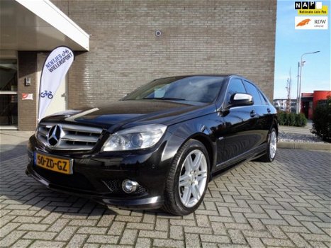 Mercedes-Benz C-klasse - 280 Avantgarde // AMG-Styling// V6// Nieuwstaat - 1