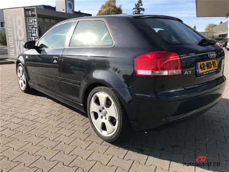 Audi A3 - 2.0 FSI Ambition - 1