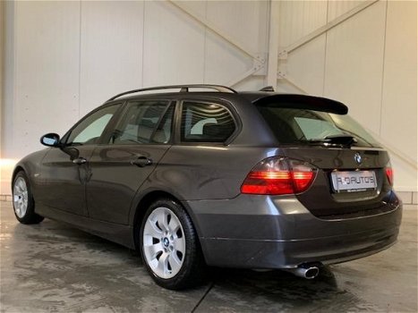 BMW 3-serie Touring - 320i Executive Leer-Xenon-Navi-pdc-cruise-etc - 1