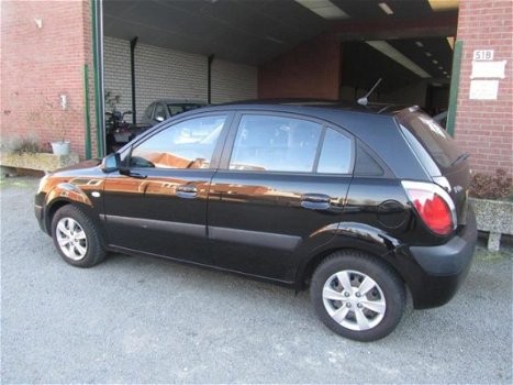 Kia Rio - 1.4 X-pect - 1