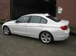 BMW 3-serie - 320i Executive - 1 - Thumbnail