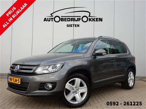 Volkswagen Tiguan - 2.0 TDI 140pk BMT 4Motion DSG Sport & Style - 1