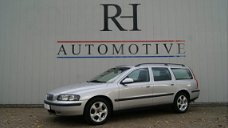 Volvo V70 - 2.4 Comfort Line Youngtimer