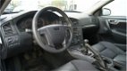 Volvo V70 - 2.4 Comfort Line Youngtimer - 1 - Thumbnail