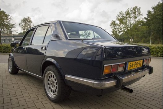 Alfa Romeo Alfetta - 1.8 2.0 Twin Spark motor - 1