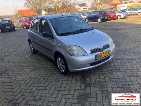 Toyota Yaris - 1.3 16v VVT-i Linea Sol - 1