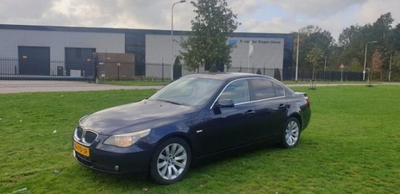 BMW 5-serie - 520i Executive Automaat dikke navi airco cruis control cv op afs elekramen - 1