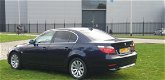 BMW 5-serie - 520i Executive Automaat dikke navi airco cruis control cv op afs elekramen - 1 - Thumbnail