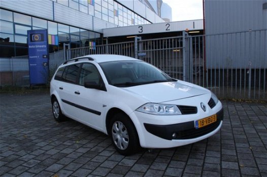 Renault Mégane - 1.5 dCi Expression DUBBEL/GESLOTEN CABINE - 1