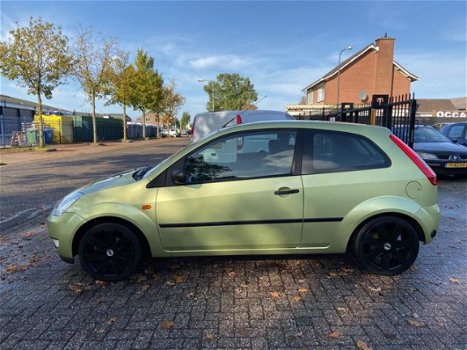 Ford Fiesta - 1.3 Futura LPG 2006, Airco, mooie auto - 1