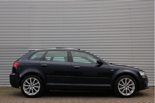 Audi A3 Sportback - 2.0 TDI / 2X S-LINE / PANO / S-TRONIC / NAVI / XENON - 1