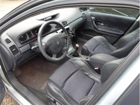 Renault Laguna - 1.8-16V Dynamique AIRCO/cruise *apk:11-2020 - 1