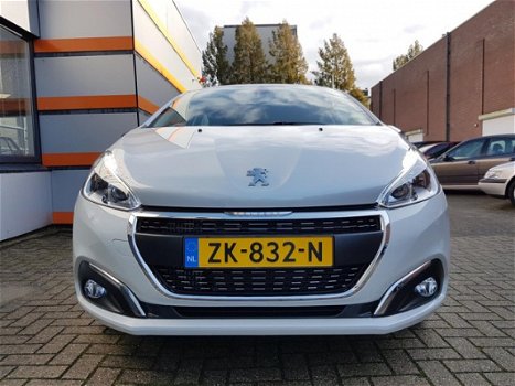 Peugeot 208 - 1.2 PureTech Blue Lease Allure - 1