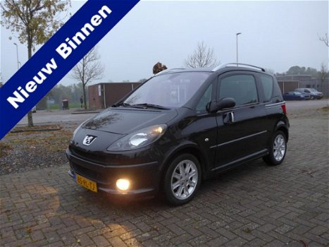 Peugeot 1007 - 1.6-16V Sporty *APK 17-02-2021*AUTOMAAT*158.105 KM - 1