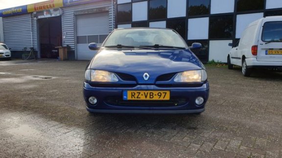 Renault Mégane Cabrio - 1.6e Nette en perfect rijdende Mégane Cabrio APK 11-02-2020 - 1