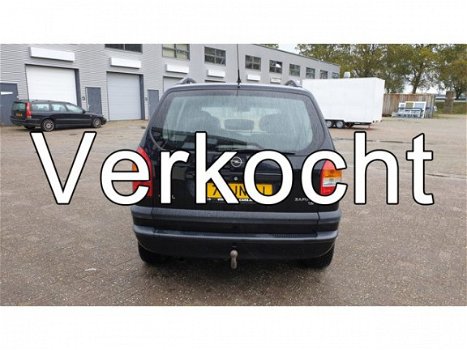 Opel Zafira - 1.6-16V Comfort Nette en perfect rijdende Zafira Airco Elctr pakket APK 24-06-2020 - 1