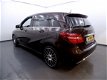 Mercedes-Benz B-klasse - 180 d Lease Edition Leer, Navi, Camera - 1 - Thumbnail