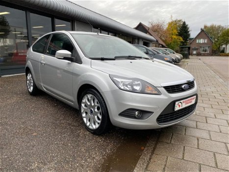 Ford Focus - 1.6 Titanium TI-VCT AIRCO MISTLAMPEN KEYLESS-GO 17INCH VELGEN NIEUWE APK - 1