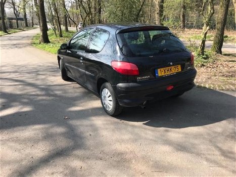 Peugeot 206 - 1.1 XN - 1