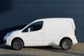 Peugeot Partner - Electric Full Premium Nu Rijklaar € 19.950, - 1 - Thumbnail