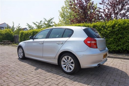BMW 1-serie - 116i Business Line Climate En Cruise Control - 1