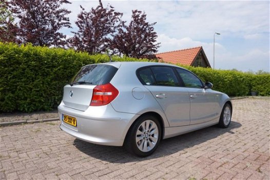 BMW 1-serie - 116i Business Line Climate En Cruise Control - 1