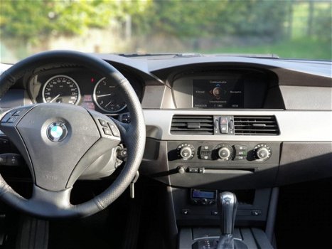 BMW 5-serie - 530d Executive AUTOM LEDER XENON NAVI VOL YOUNGTIMER - 1