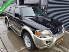 Mitsubishi Pajero Sport - 2.5TDI GLS Panel Van, Climate control, Leer