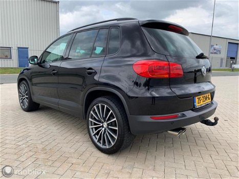 Volkswagen Tiguan - 2.0 TDI R-Line Edition - 1