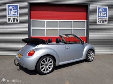 Volkswagen New Beetle Cabriolet - 2.0 Highline