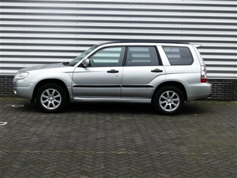 Subaru Forester - 2.0 X Premium Leer, Aut. Airco, LPG, Boekjes - 1