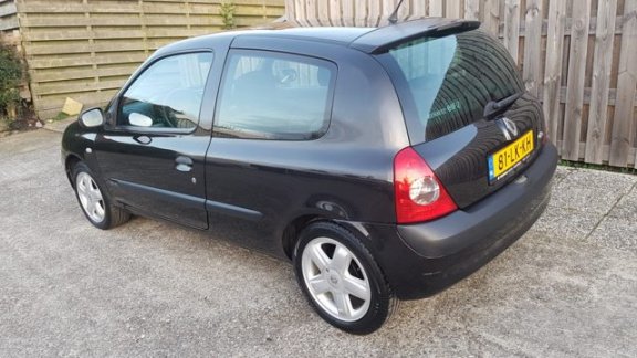 Renault Clio - 1.6-16V Dynamique - 1