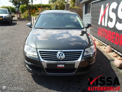 Volkswagen Passat - 2.0 FSI Highline - 1