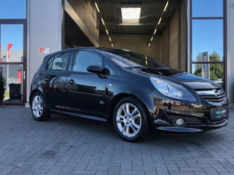 Opel Corsa - 1.4-16V Sport /OPC LINE/CRUISE/NAVI/// - 1