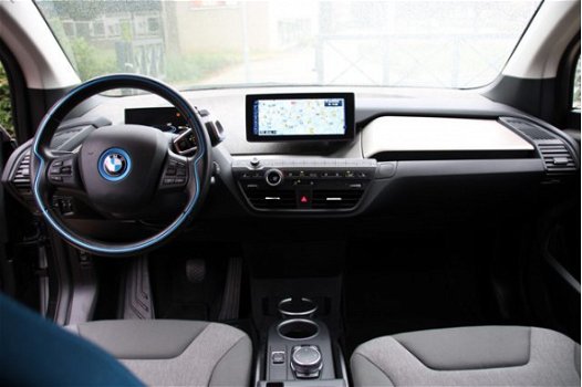 BMW i3 - Basis Comfort Advance Navi Professional/Warmtepomp/Snellaadfunctie/ Prijs is excl. 21% BTW - 1